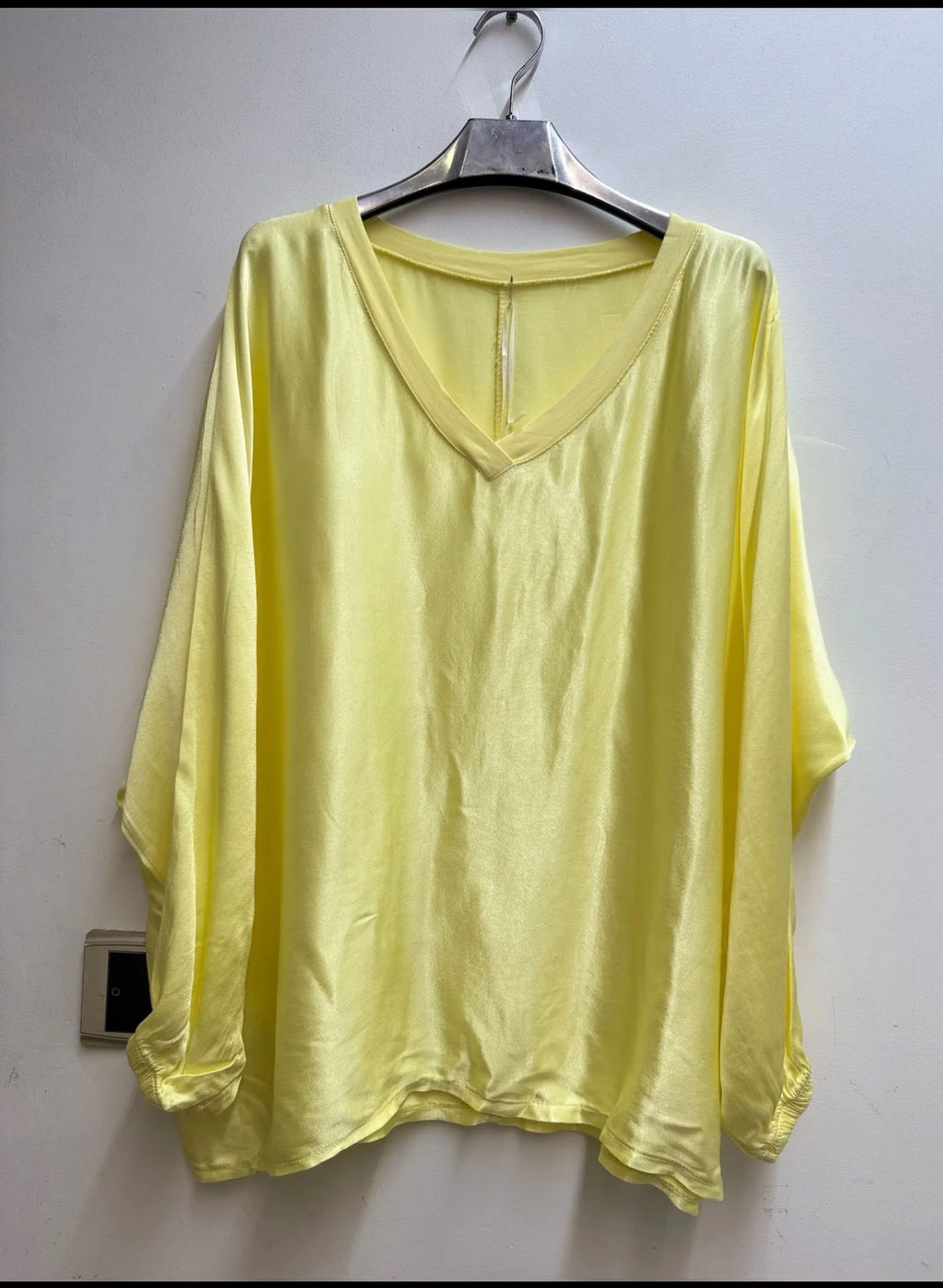 Blouse Satin Eva